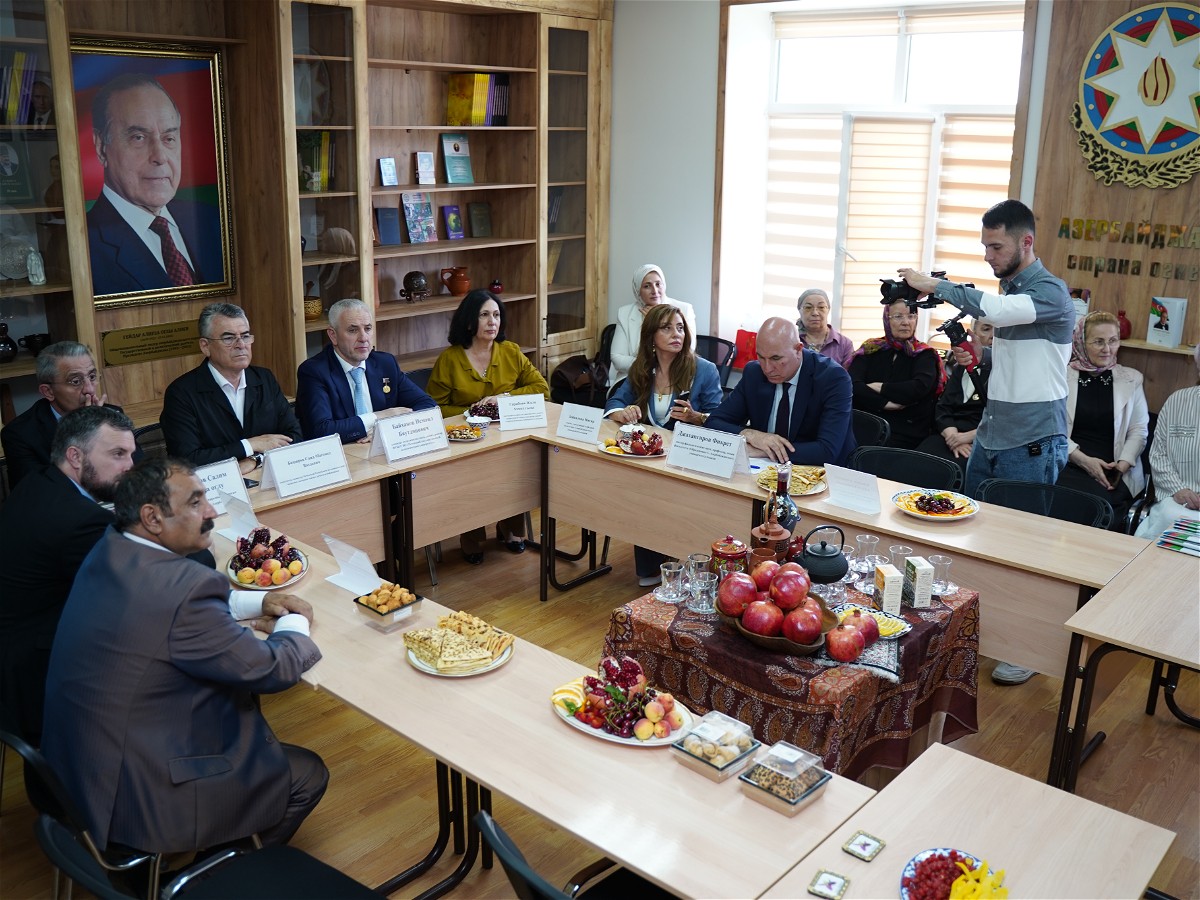 Çeçenistanın bu universitetində Azərbaycan mədəniyyəti mərkəzi açılıb - FOTOLAR